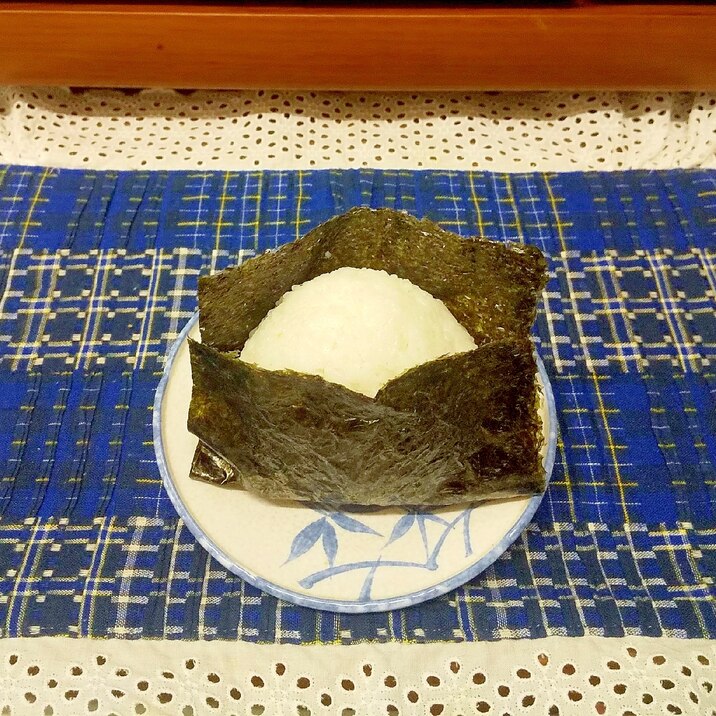 ごまおにぎり